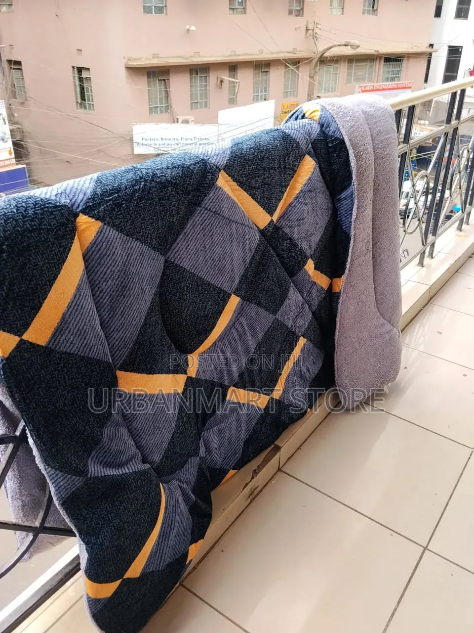Bedrooms and Guest Rooms Warm Woolen Duvet in All Sizes