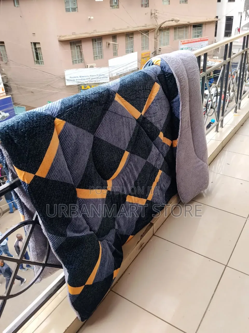 Bedrooms and Guest Rooms Warm Woolen Duvet in All Sizes