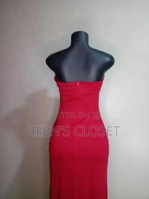Elegant Ladies Thrift Dress – Stylish Affordable
