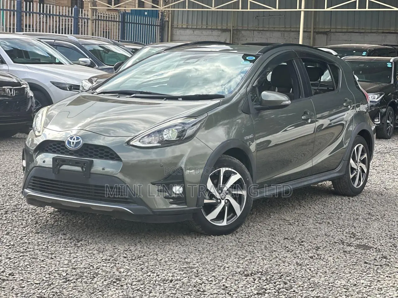 Toyota Aqua 2019 Gray