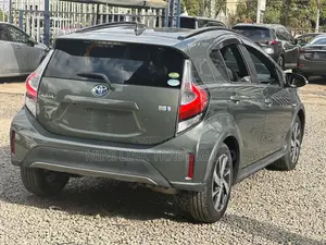 Toyota Aqua 2019 Gray