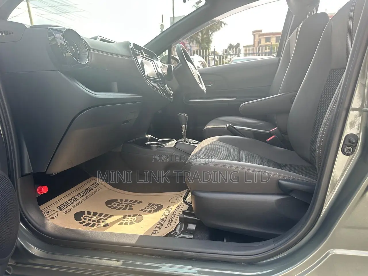 Toyota Aqua 2019 Gray