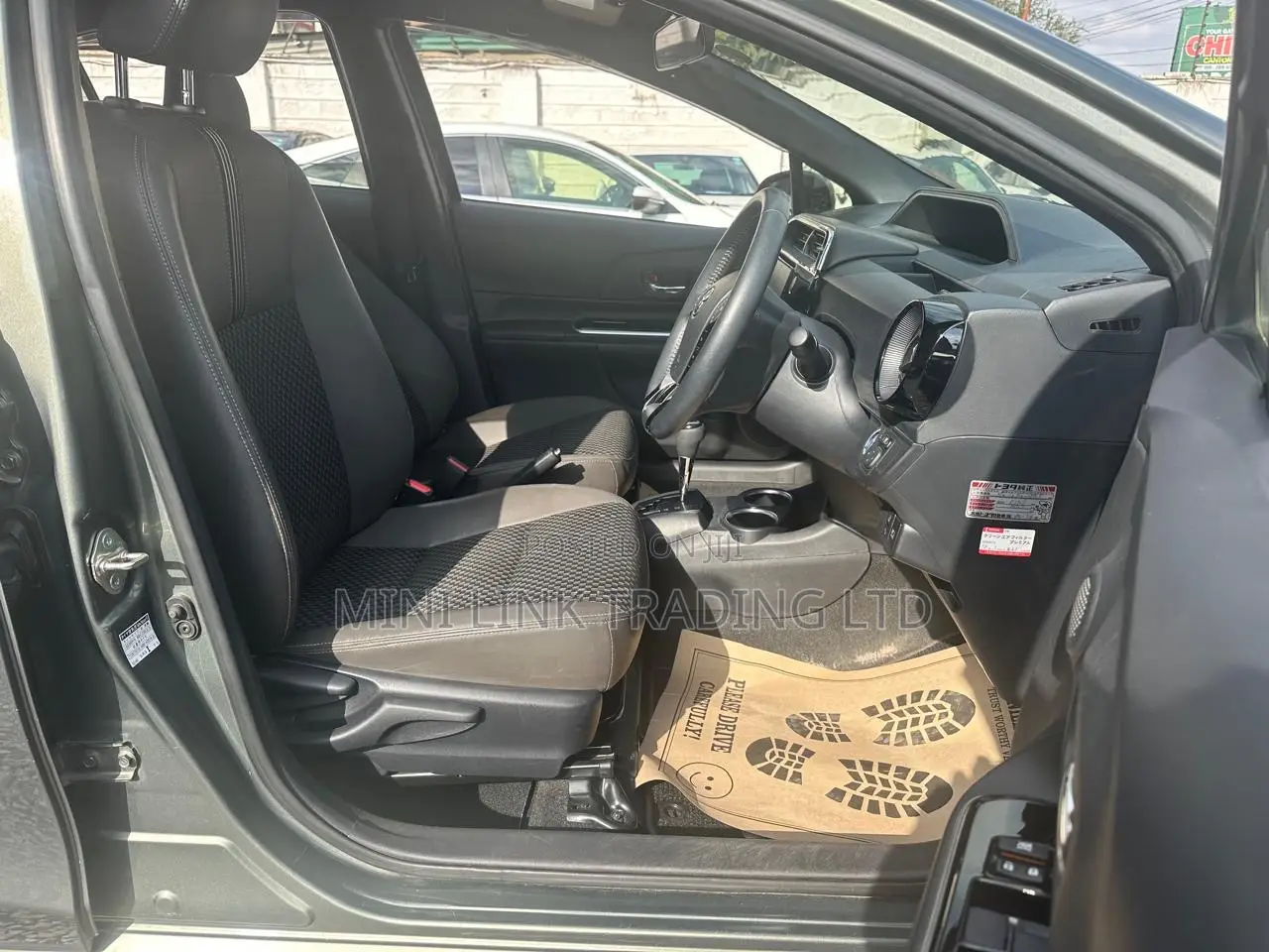 Toyota Aqua 2019 Gray