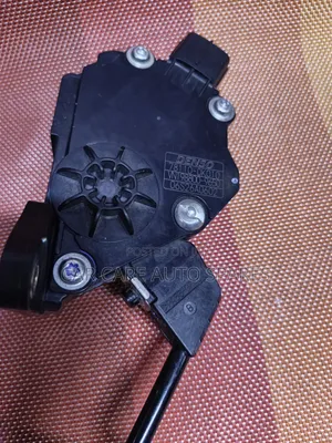 Accelerator Pedal Sensor Toyota 0K010