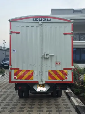 Isuzu NMR 