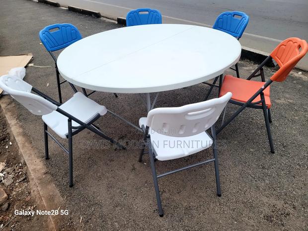 Folding Chairs - main view