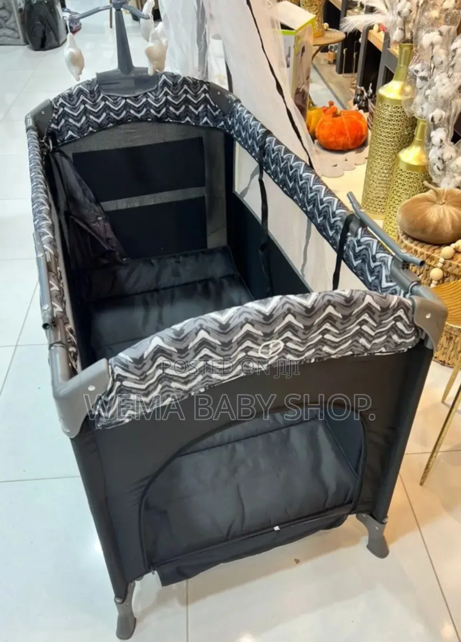 Foldable/Portable Baby Co-Sleeper/Playpen With Rocking System