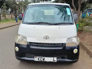 Toyota TownAce 2012 White
