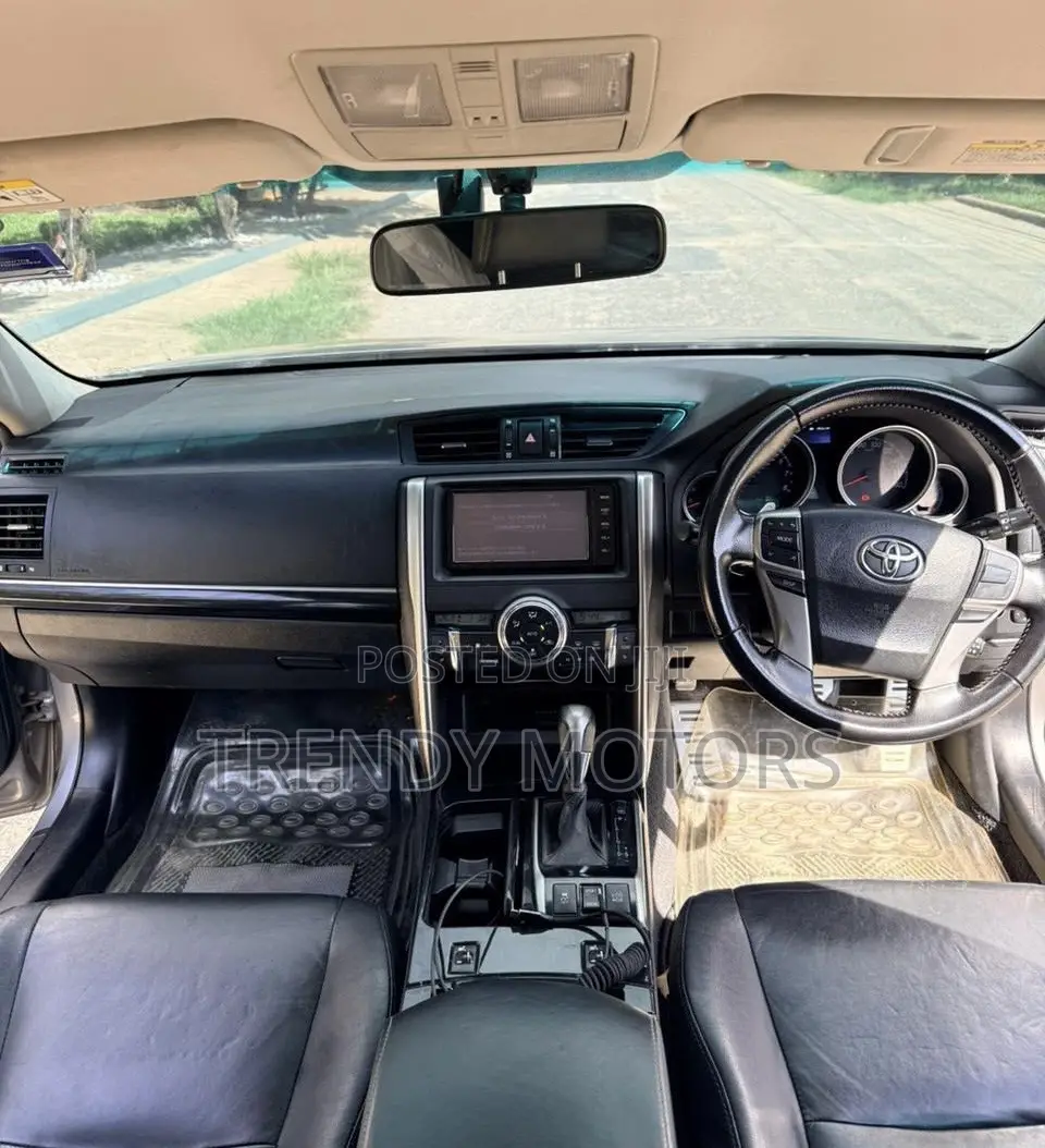 Toyota Mark X 2014 Gray