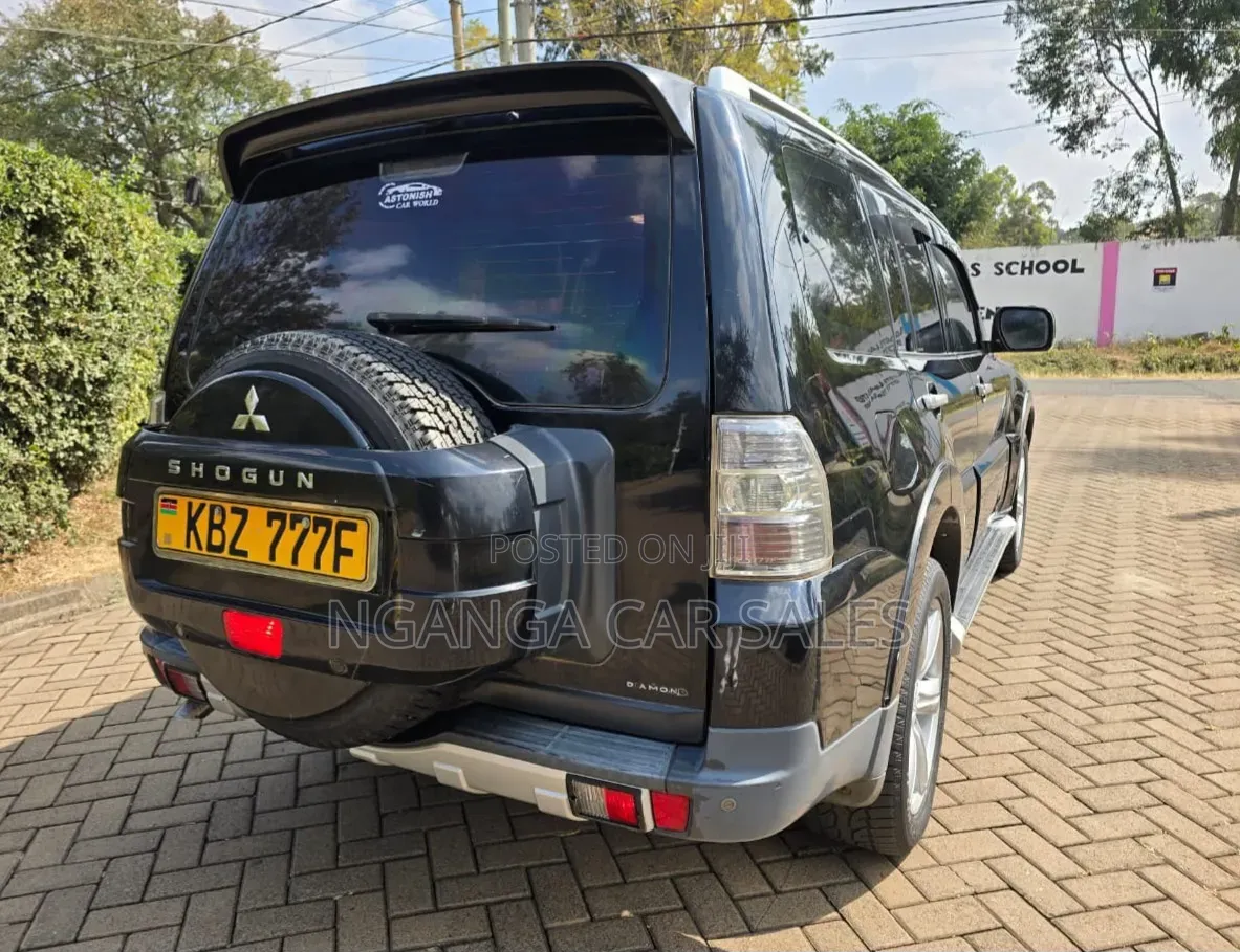 Mitsubishi Shogun 2008 Black