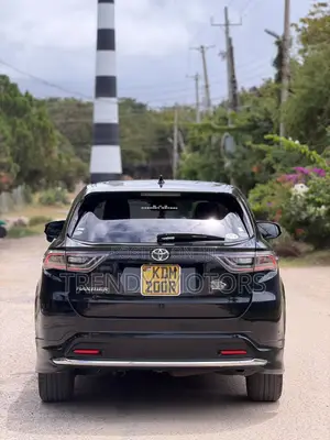 Toyota Harrier 2017 Black