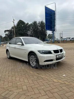 BMW 320i 2011 White