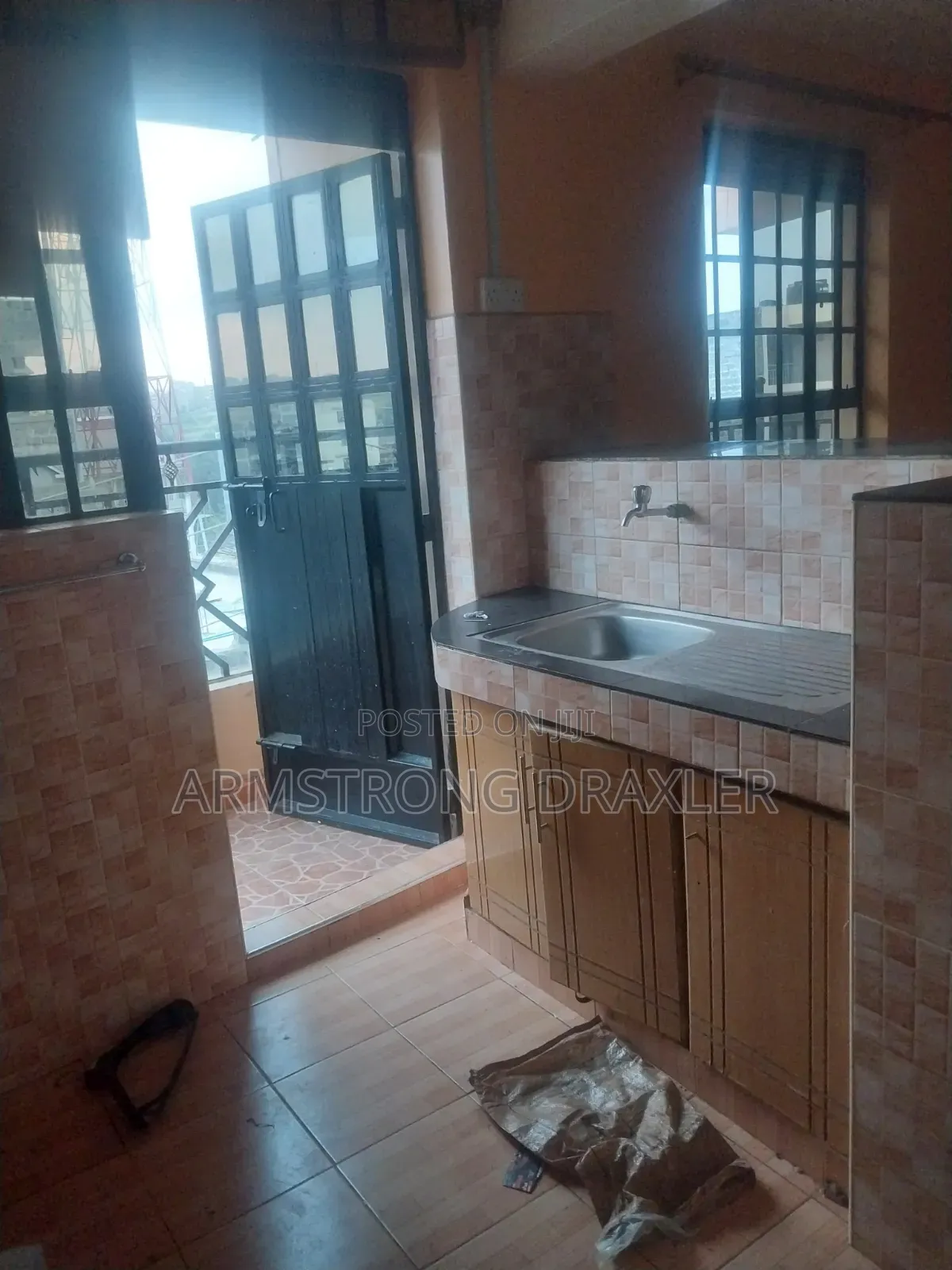 3bdrm Apartment in Lucky Summer Estate for rent