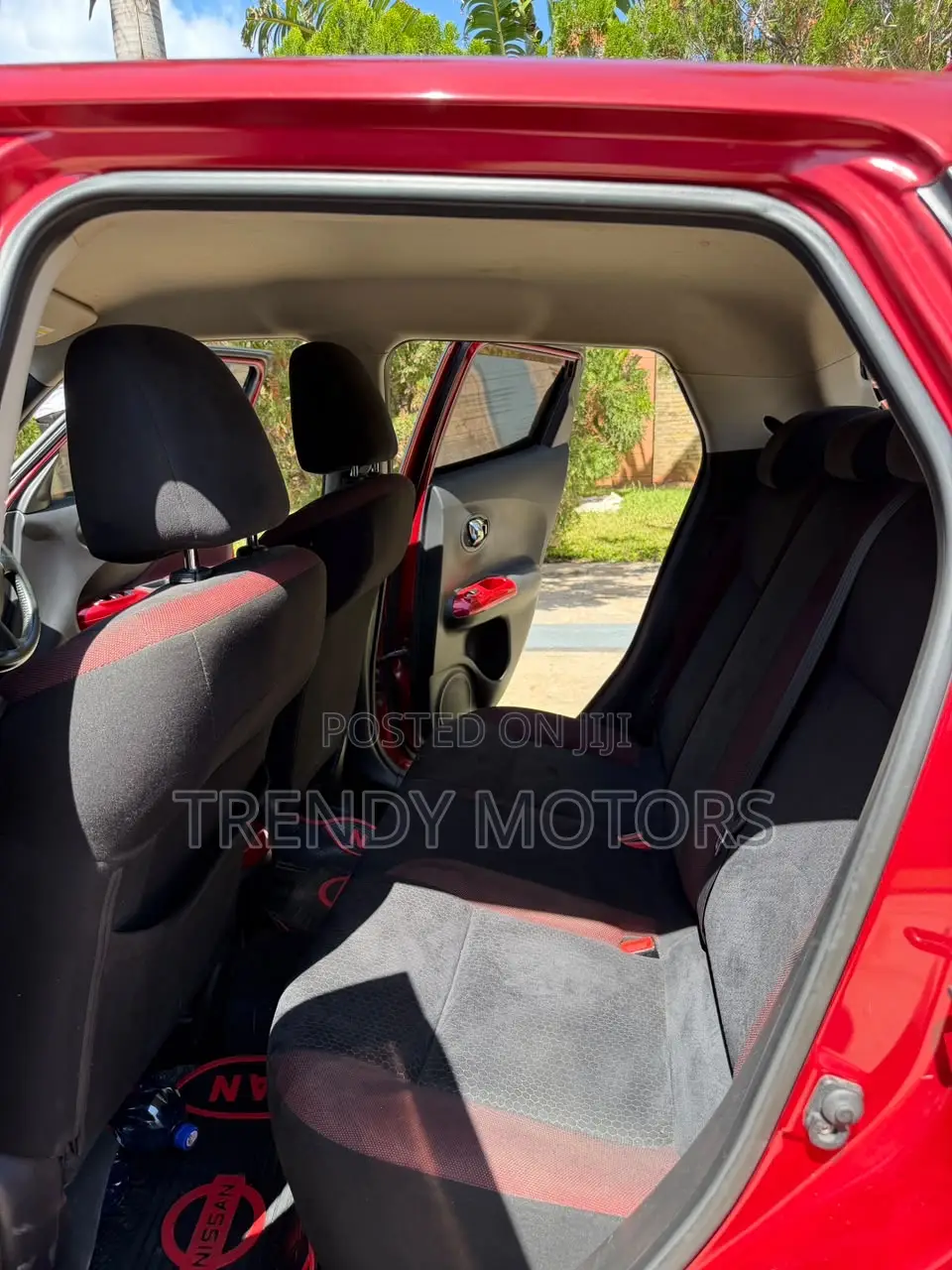 Nissan Juke 2012 Red