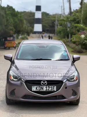 Mazda Demio 2016 Purple