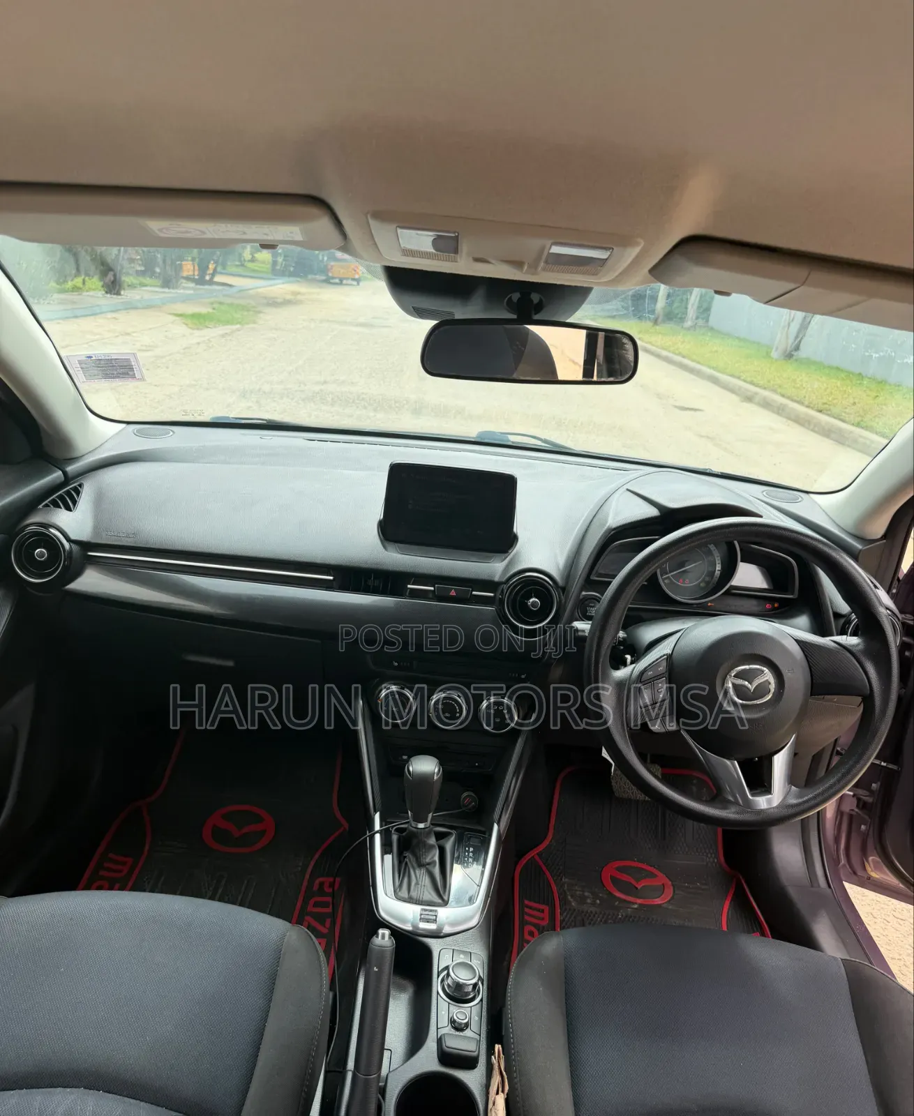 Mazda Demio 2016 Gold