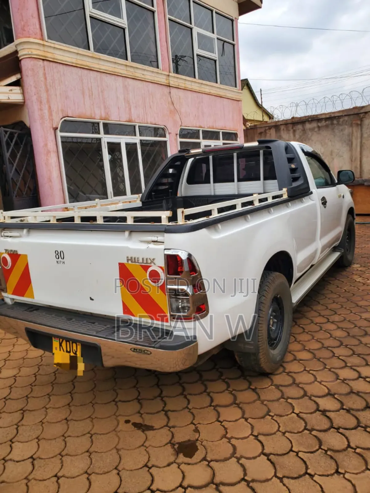 Toyota Hilux 2014 White
