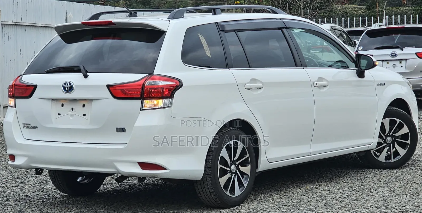 Toyota Corolla Fielder 2019 Pearl