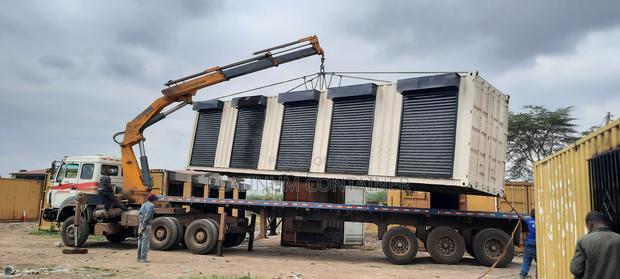40FT Container Converted to 5 Shops - thumbnail 5