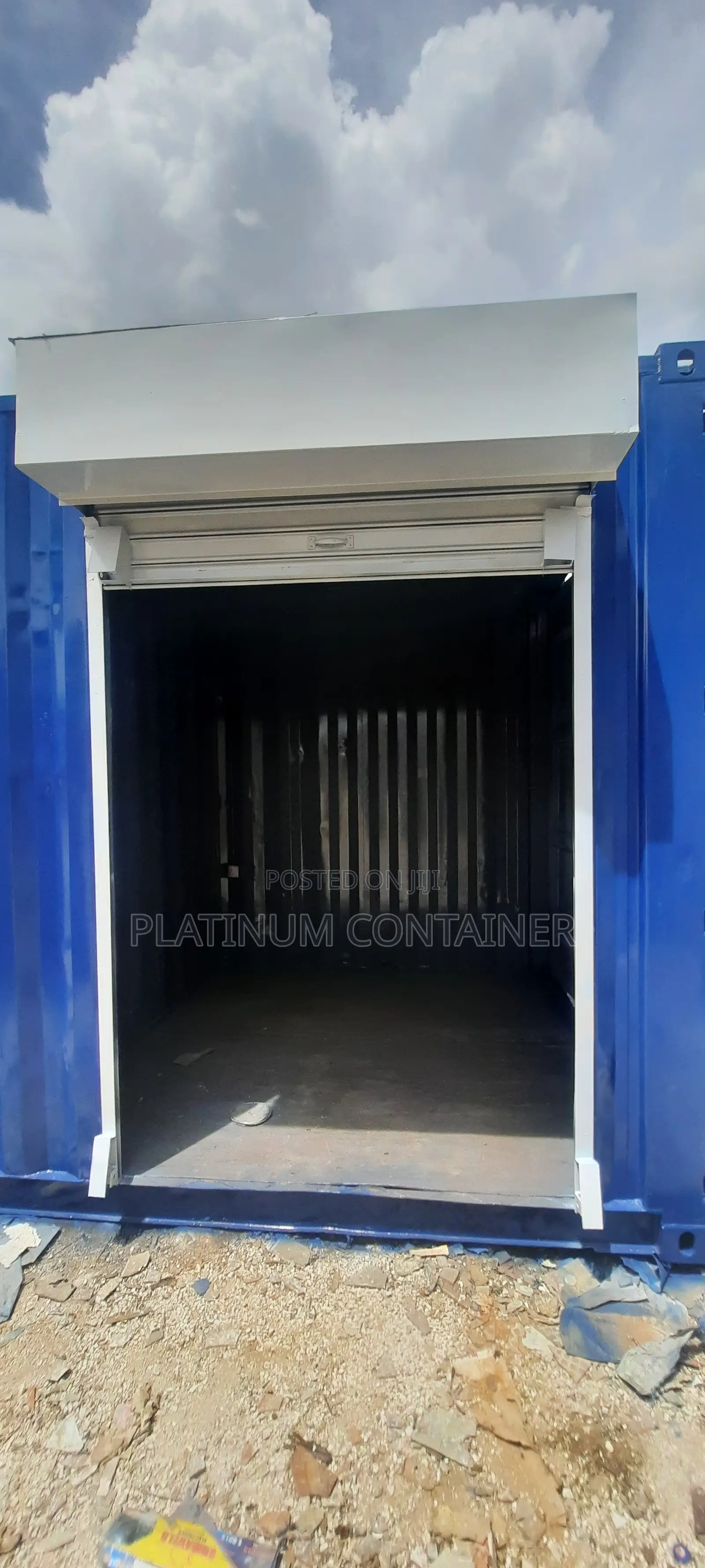 40FT Container Converted to 5 Shops