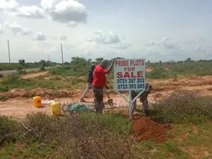 Land on Sale 70*100
