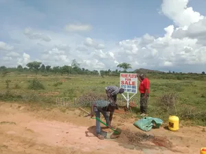 Land on Sale 70*100