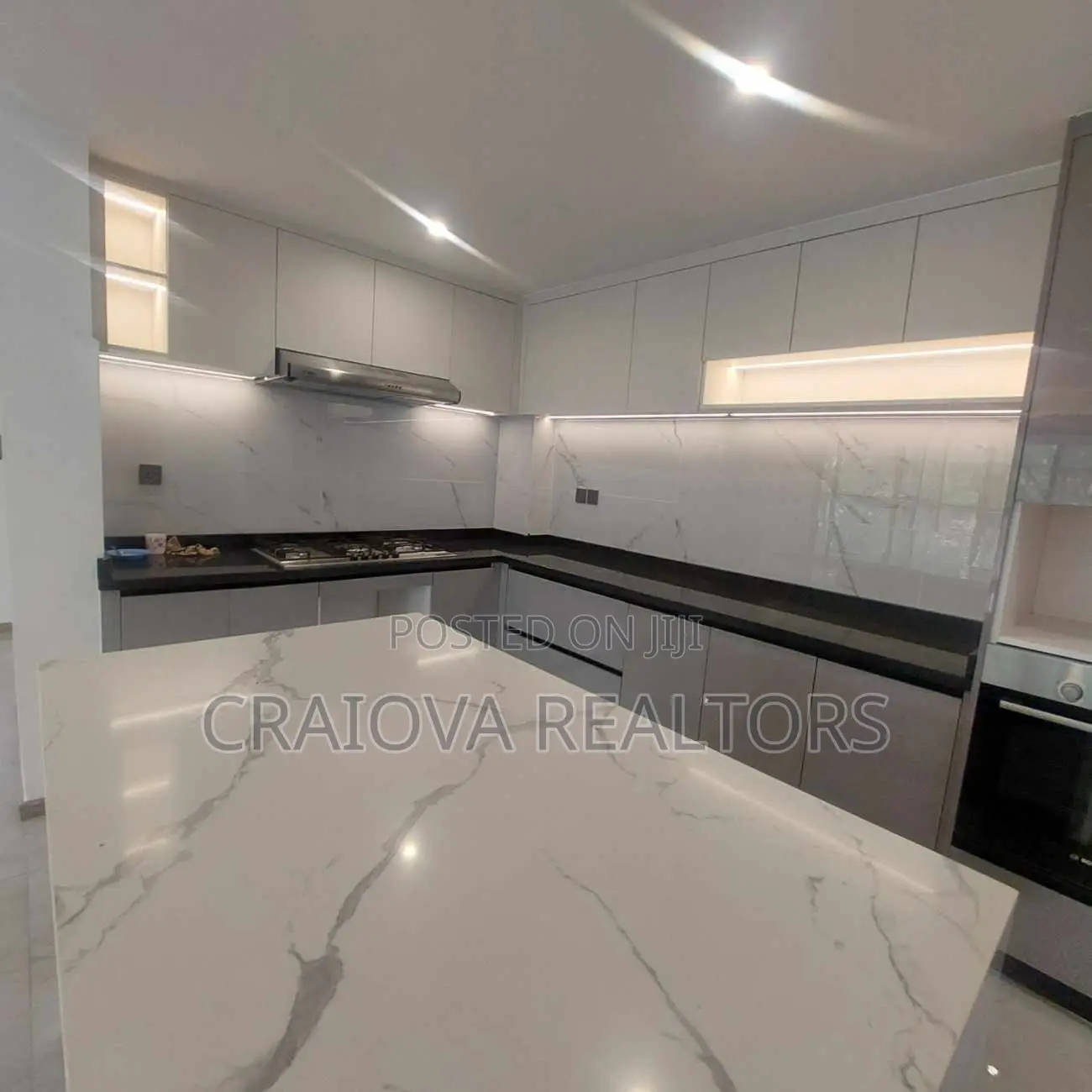 4bdrm Apartment in Raphta Road Area for sale
