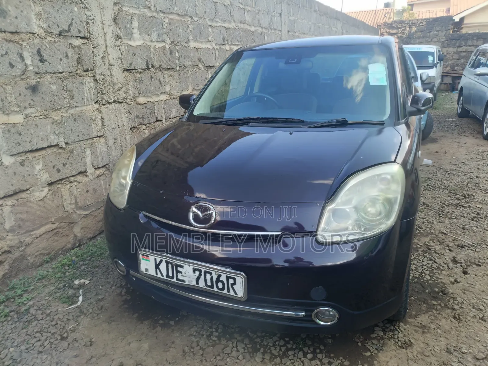 Mazda Verisa 2014 Brown