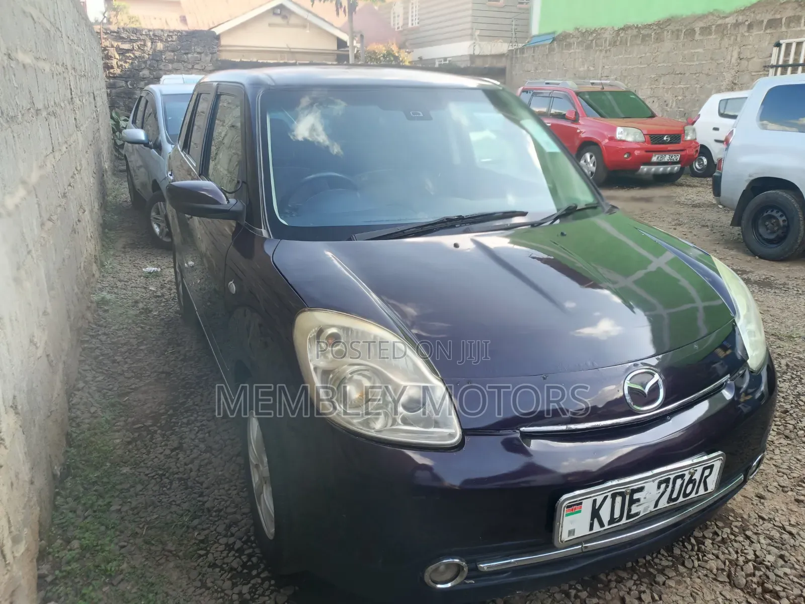Mazda Verisa 2014 Brown