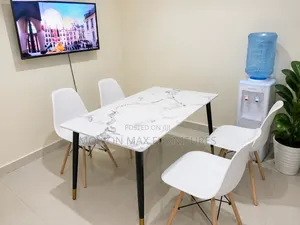 Premium 4seater Dinning Table