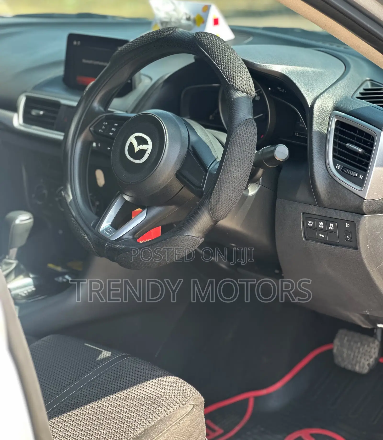Mazda Axela 2018 Silver