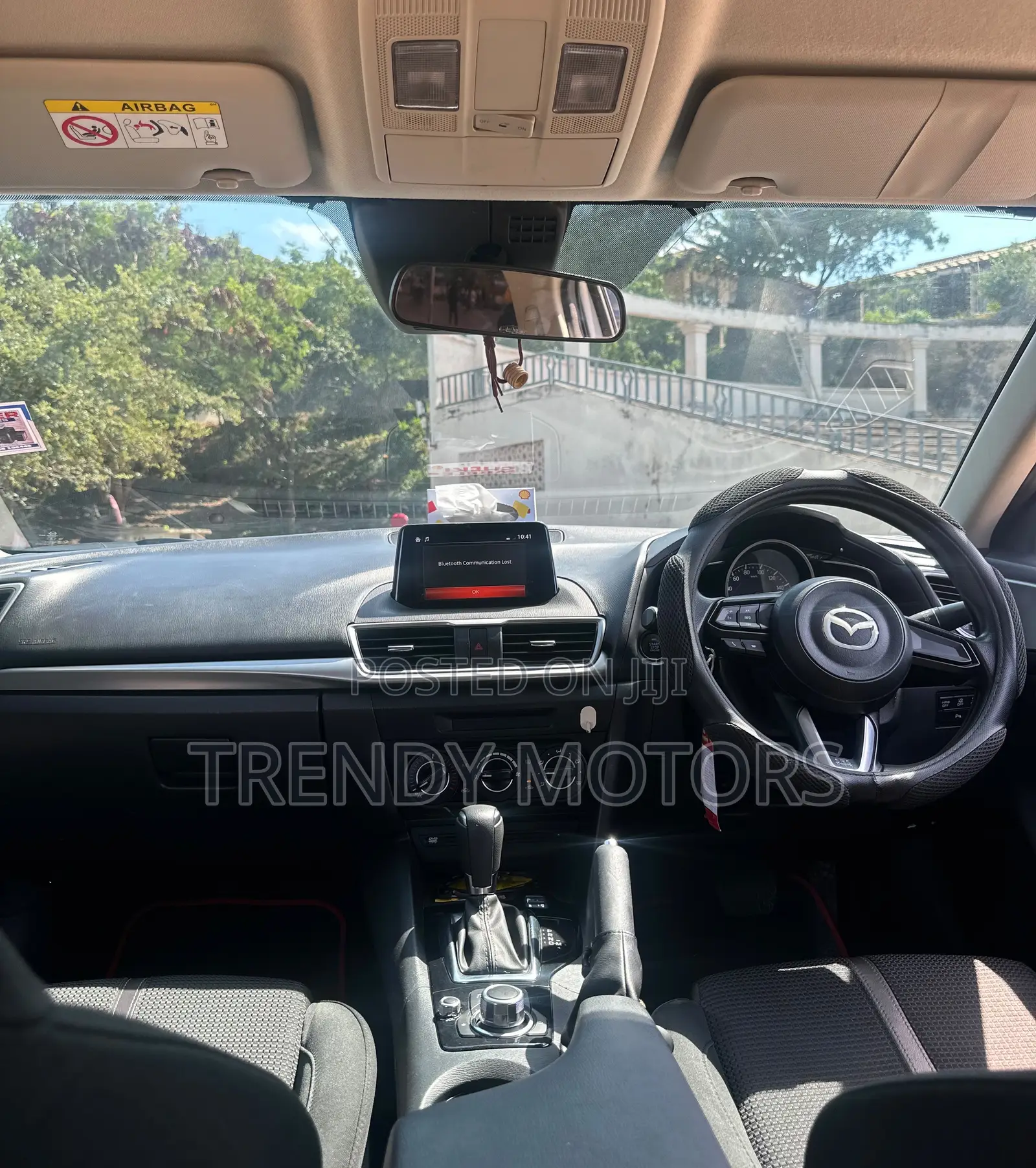 Mazda Axela 2018 Silver