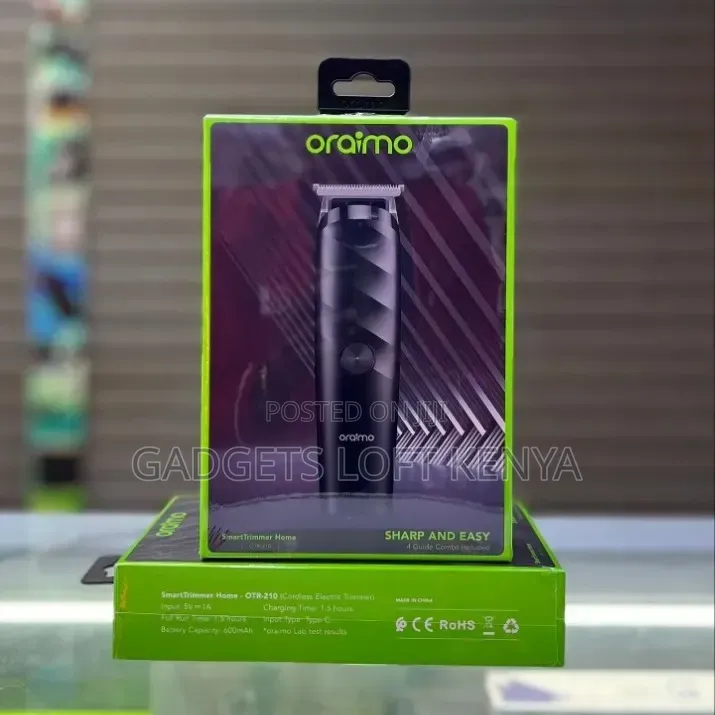 Oraimo Smart Trimmer 
Rechargeable With 4 Combs