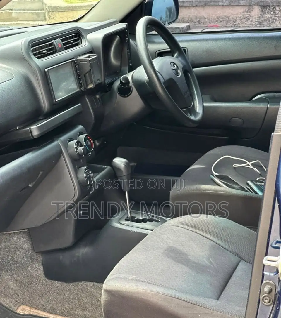 Toyota Succeed 2015 Blue