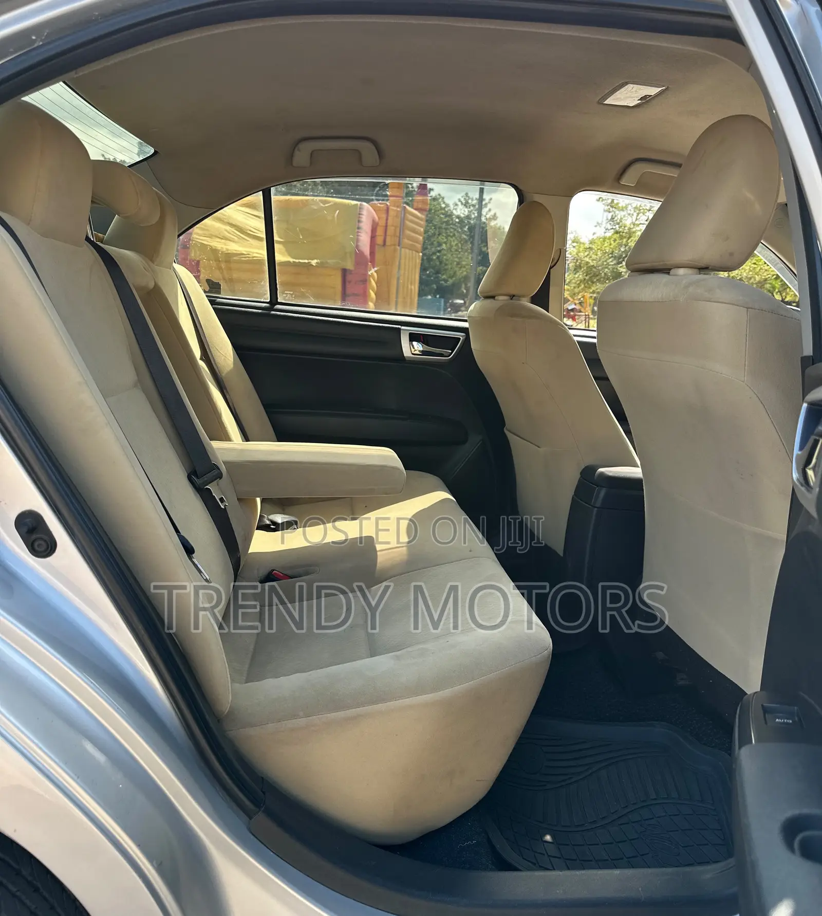Toyota Axio 2015 Silver