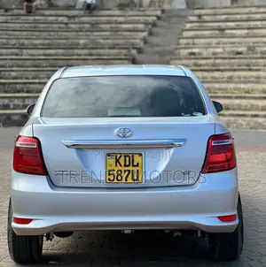 Toyota Axio 2015 Silver
