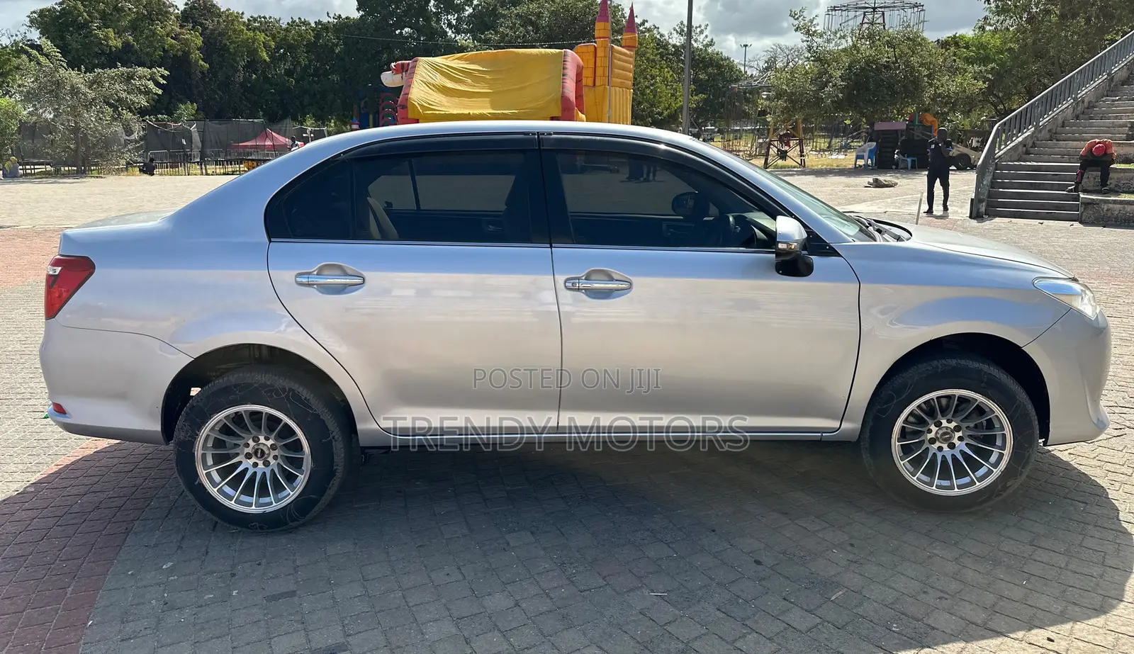 Toyota Axio 2015 Silver