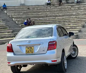 Toyota Axio 2015 Silver
