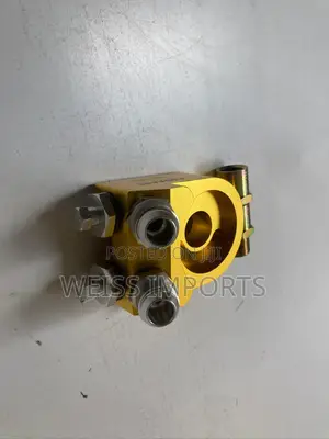 Thermostat Oil Cooler Sandwich Plate