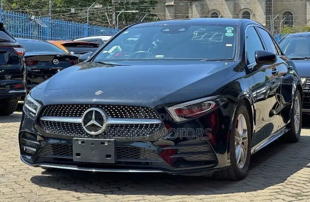 Mercedes-Benz A-Class 2019 Black