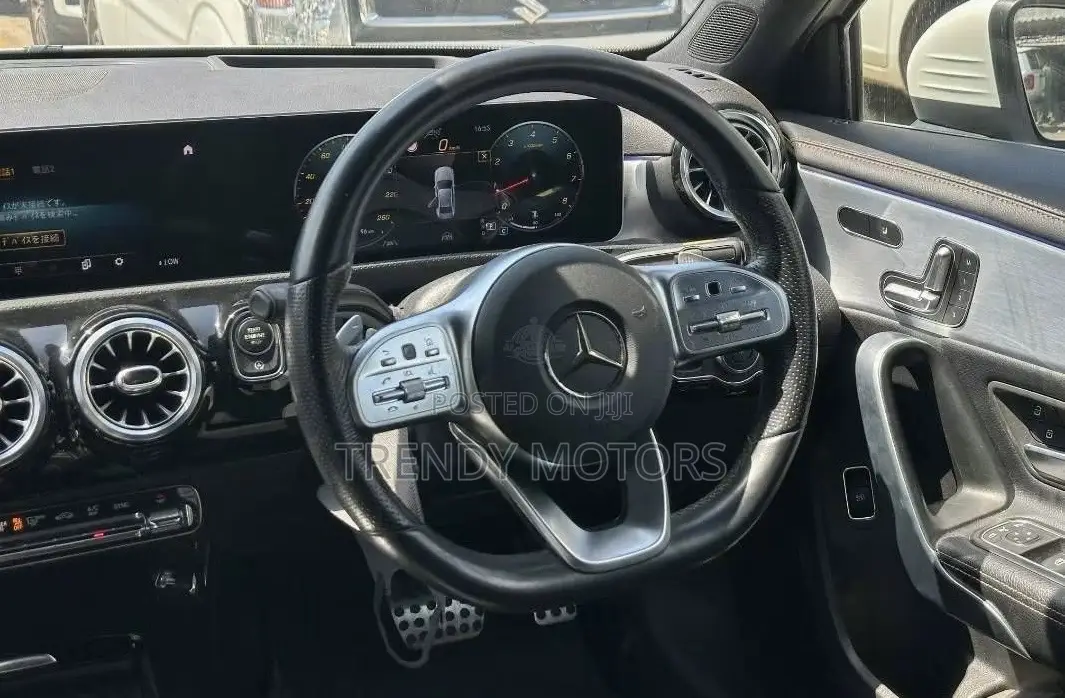 Mercedes-Benz A-Class 2019 White