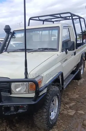 Toyota Land Cruiser 76 Series 2016 White