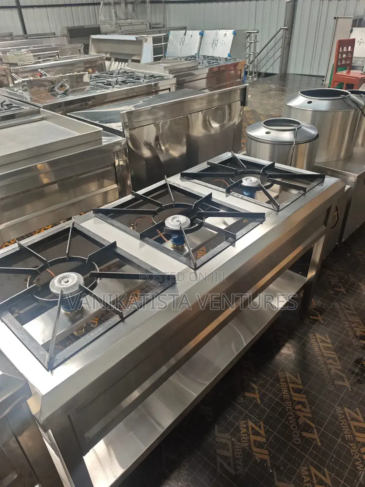 3-Burner High Pressure Gas Cooker
Stainless Steel. Fast Cooking