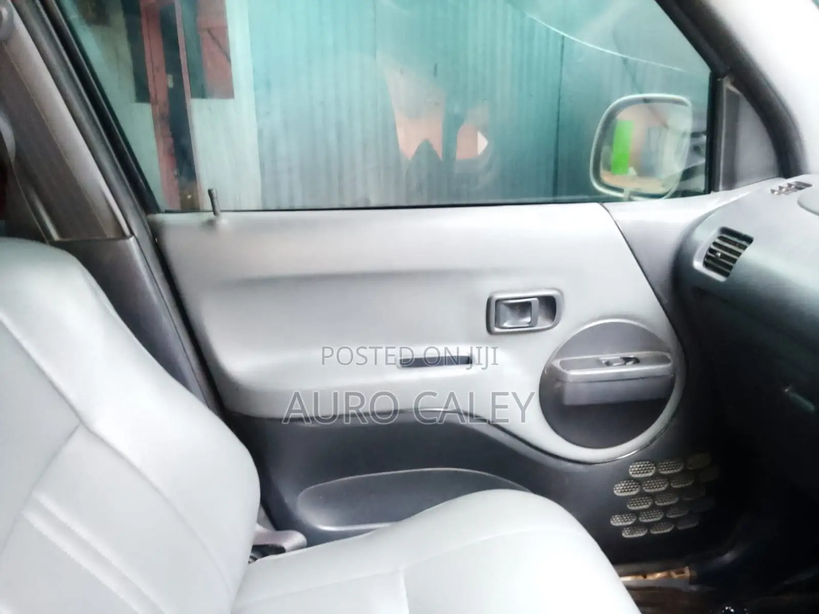 Toyota Cami 2001 Silver