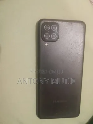 Samsung Galaxy A12 64 GB Black
