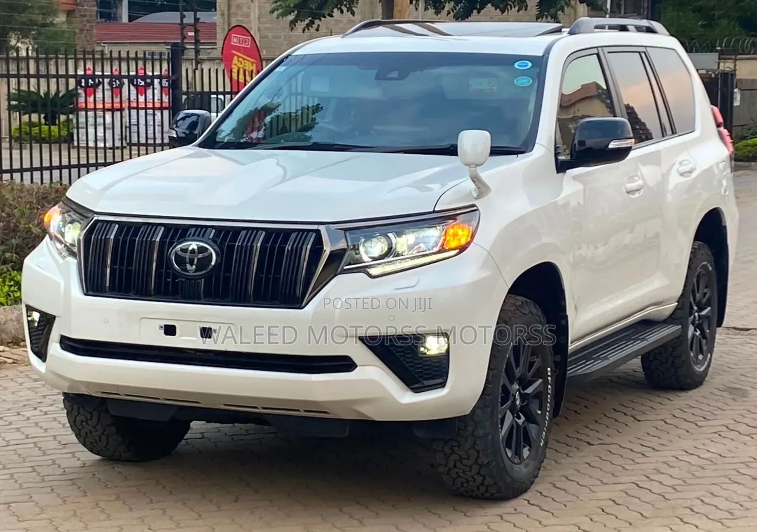 Toyota Land Cruiser Prado 2021 White