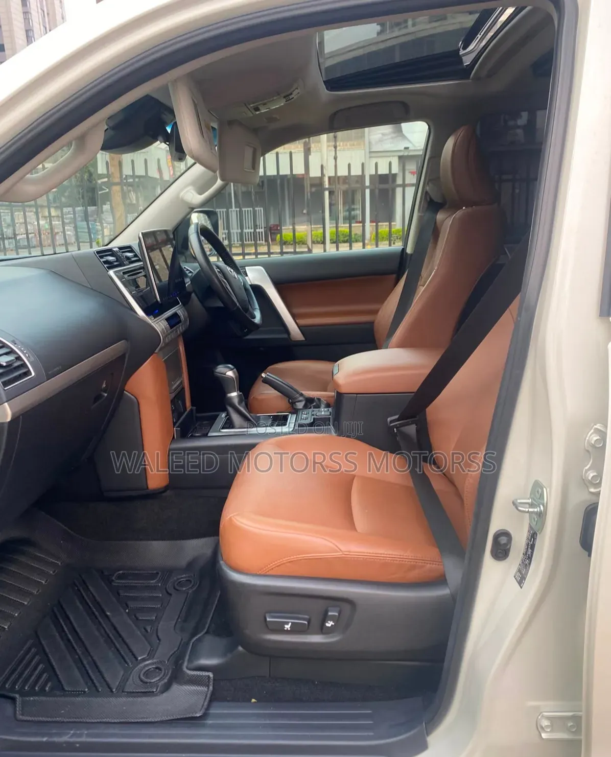 Toyota Land Cruiser Prado 2021 White
