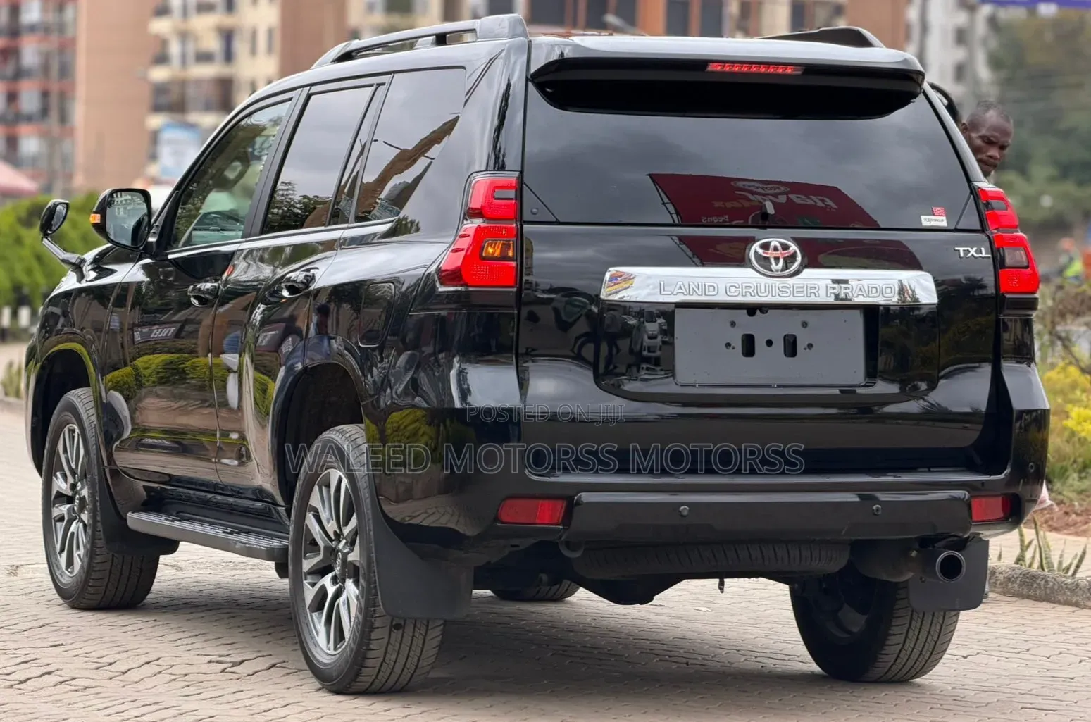 Toyota Land Cruiser Prado 2022 Black