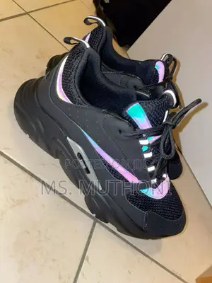 Stylish Christian Dior B22 Chunky Sneakers Size 40-45