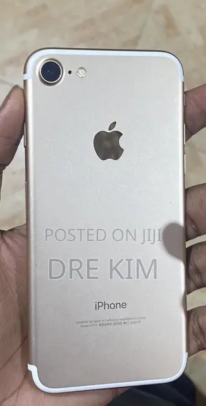 Apple iPhone 7 32 GB Gold